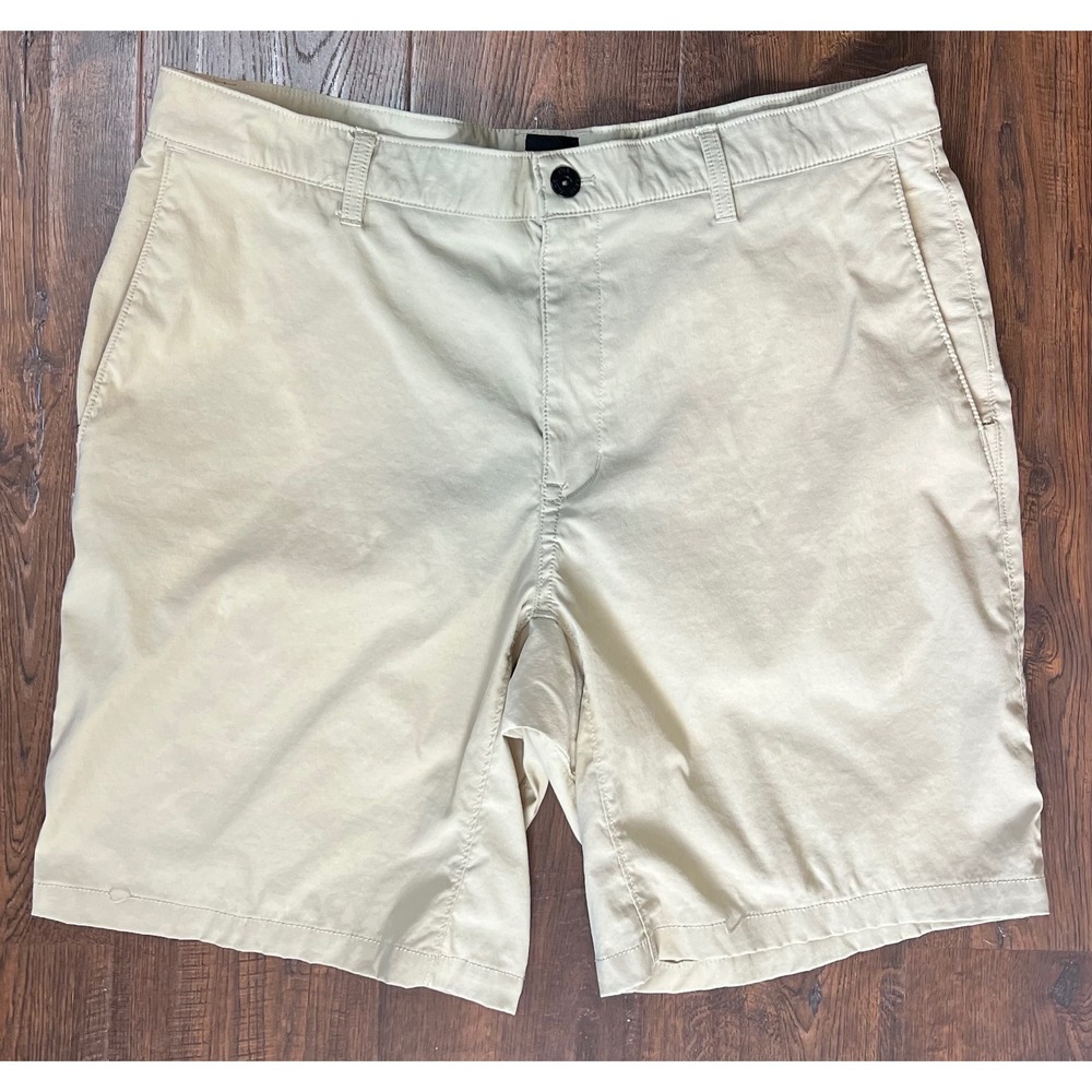 The North Face Mens Chino Shorts Khaki Tan Size 38 Regular Fit Cotton Blend